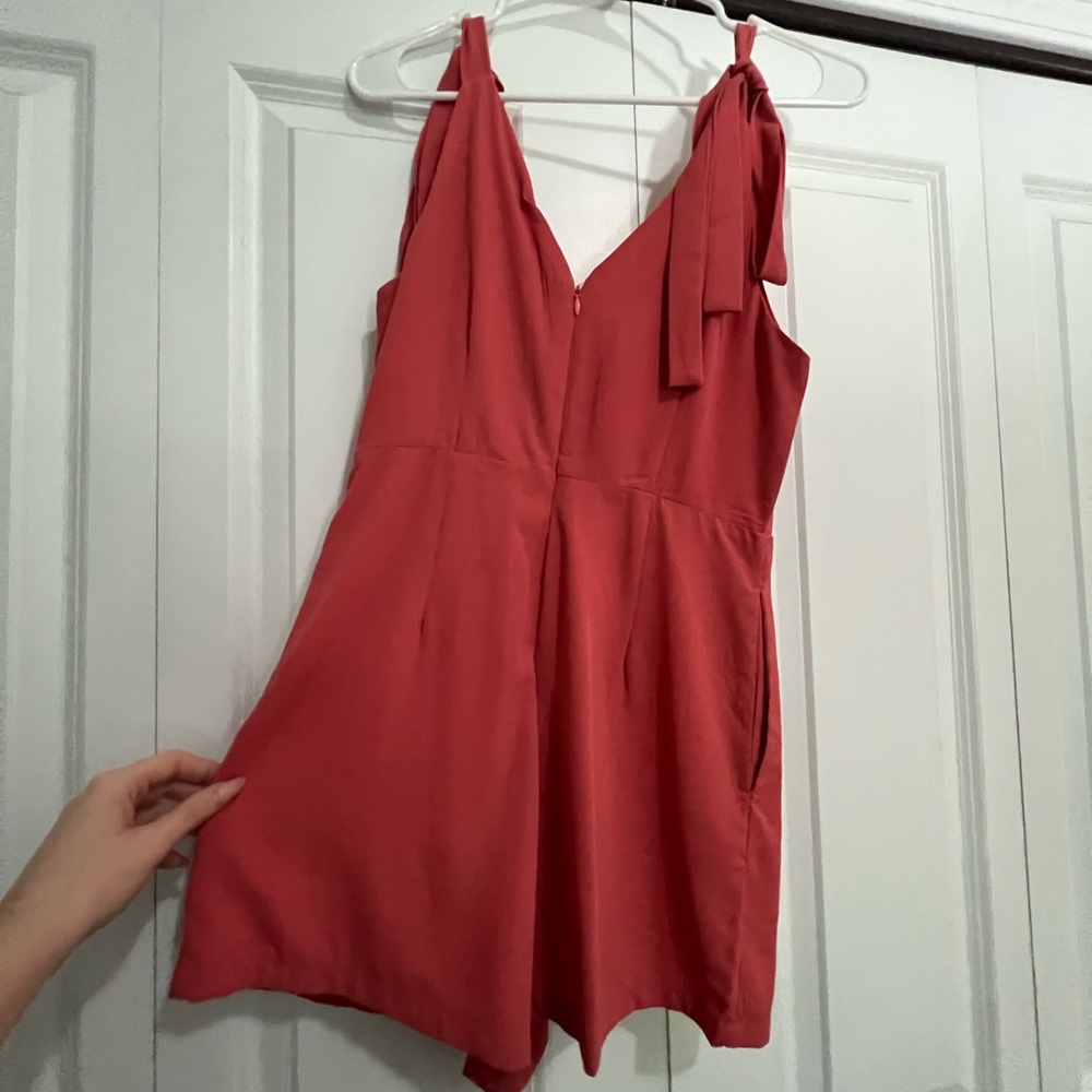 Pink romper - Picture 3 of 4